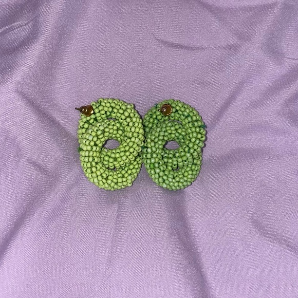 Green Round Beaded Earrings - Picture 2 of 2